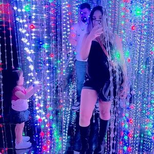 Meet your Posher, Precious